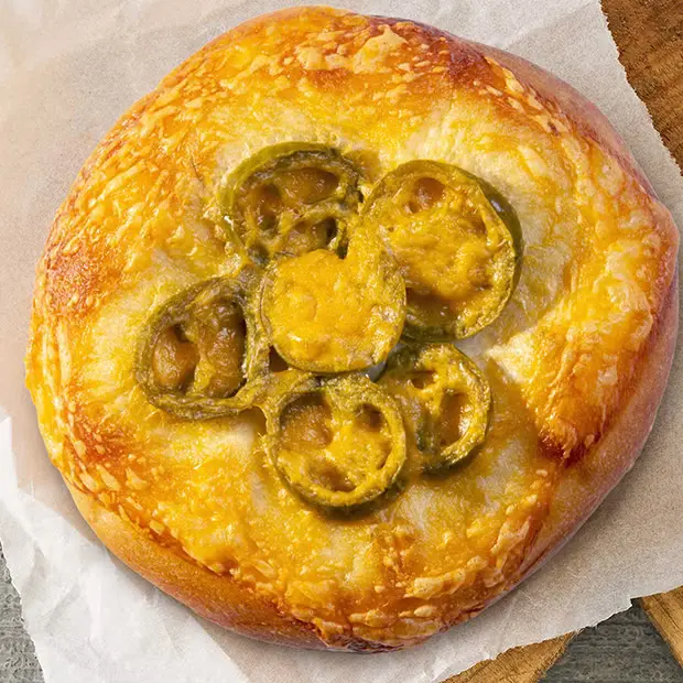 Brueggers Jalapeno Cheddar